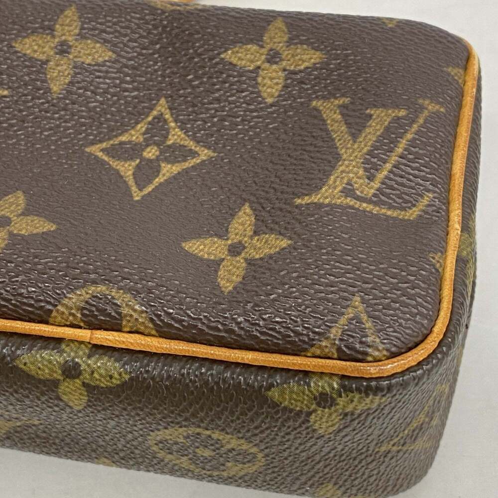 LOUIS VUITTON Authentic Brown Monogram Pouch - Picture 6 of 9